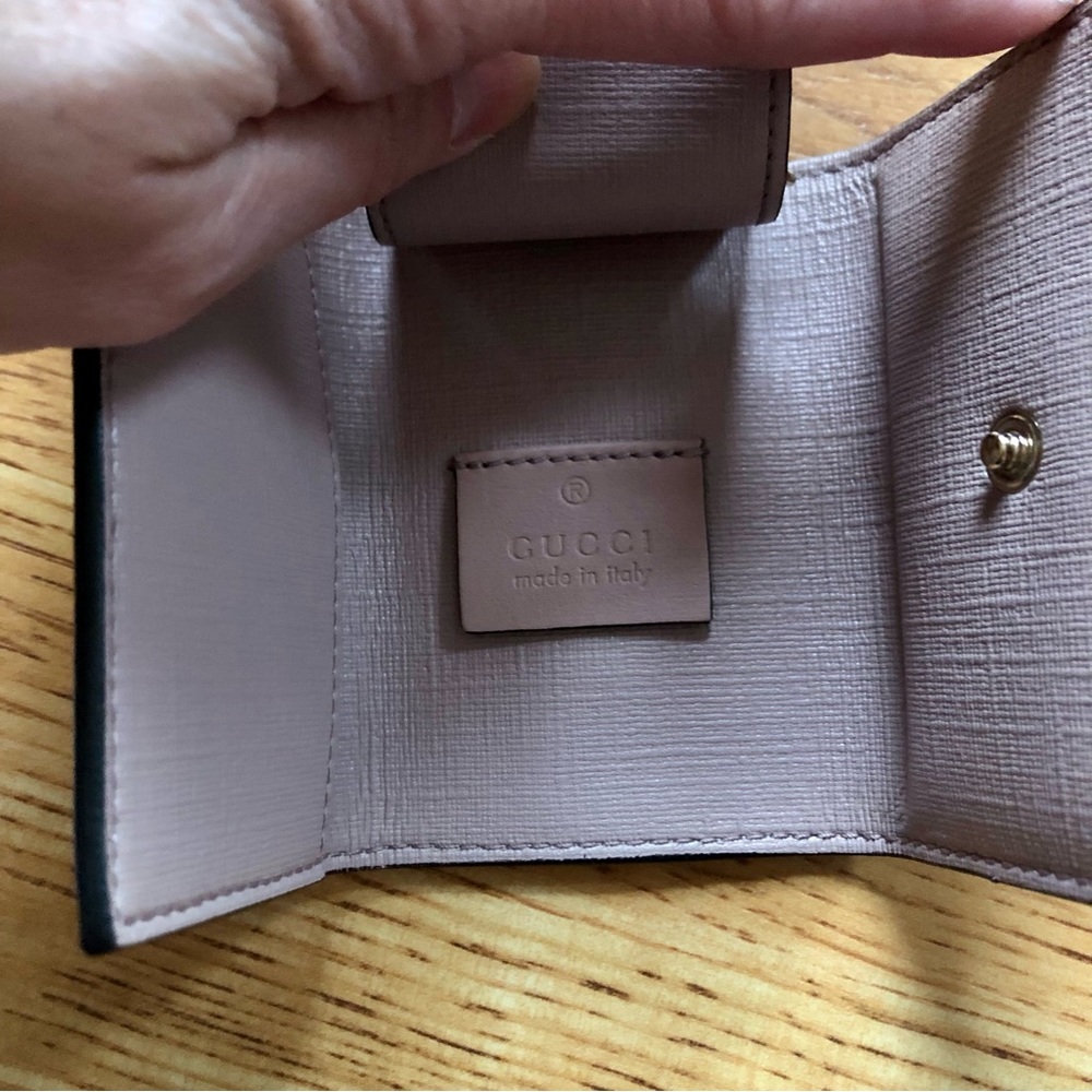 Gucci Key Card Holder Wallet - Picture 7 of 8